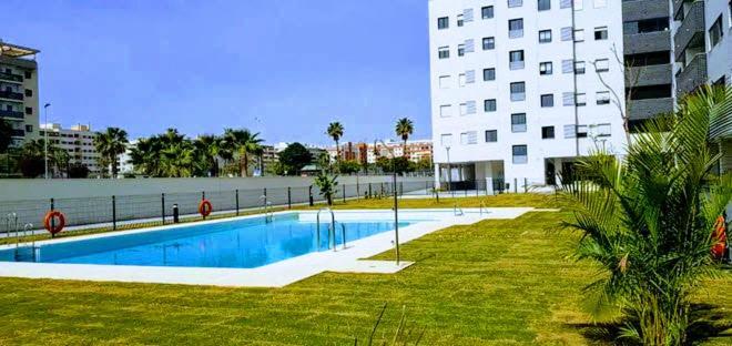 Atico Con Piscina Y Vistas Al Mar Habitat Litoral Apartment Малага Екстериор снимка