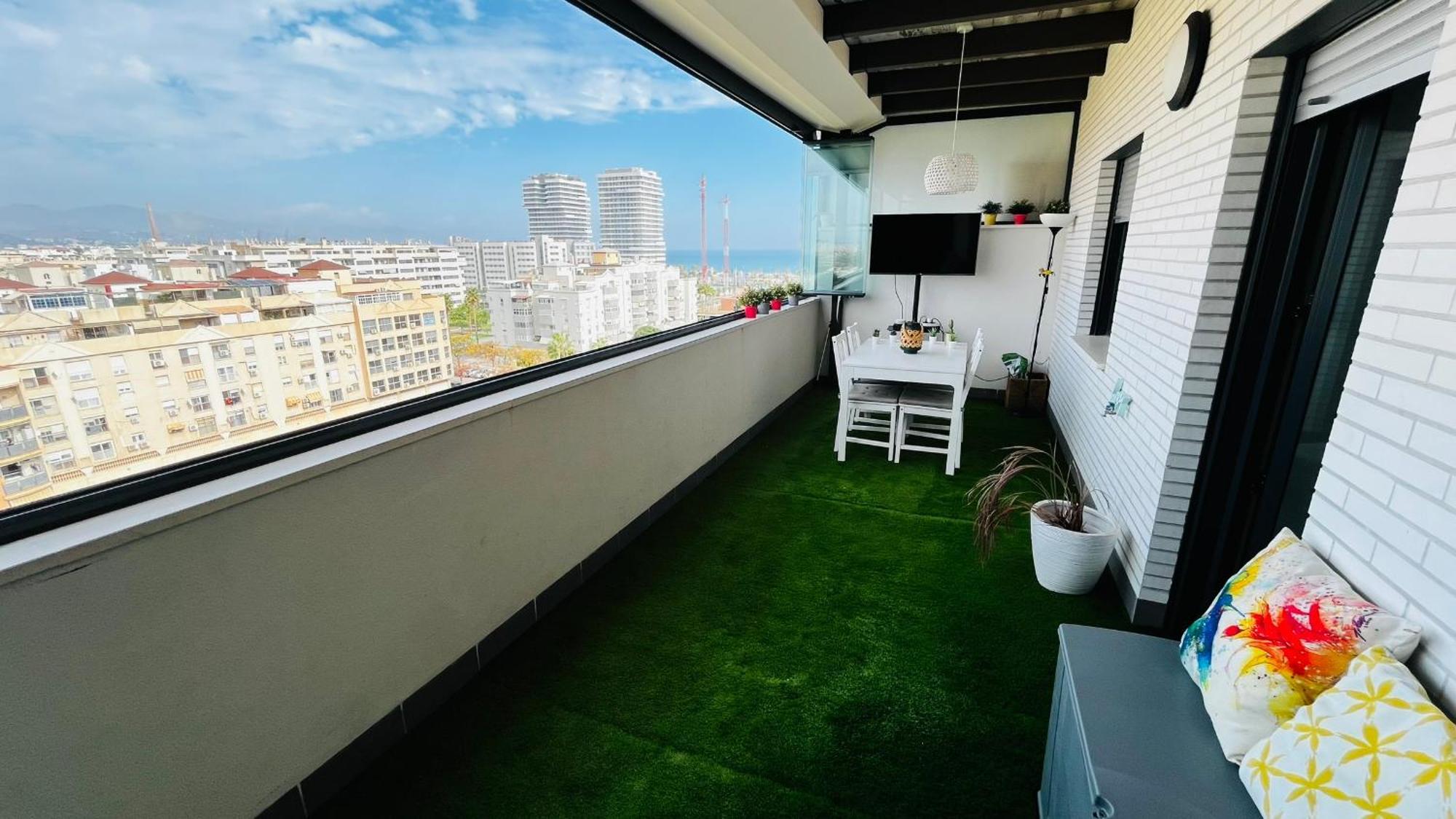 Atico Con Piscina Y Vistas Al Mar Habitat Litoral Apartment Малага Екстериор снимка